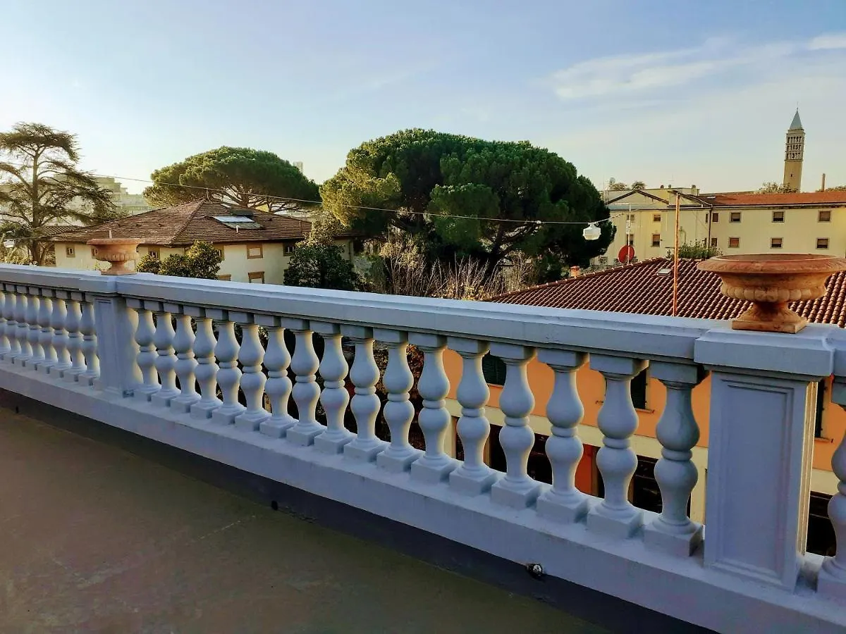 Appartement Bercos Deluxe à Prato  Prato (Prato)